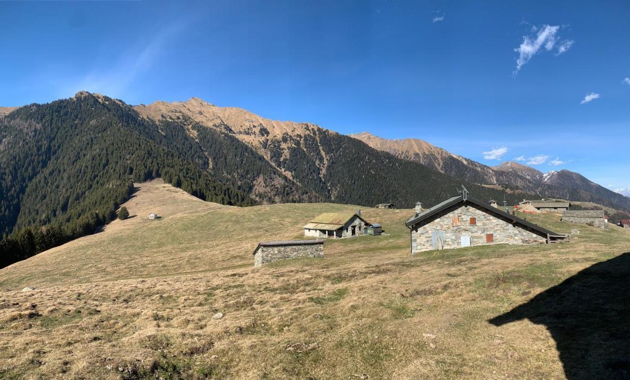 Ferienwohnung Chalet Baita Delle Favole Di Rosarita Berbenno di Valtellina Exterior foto